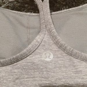 lululemon power Y tank!